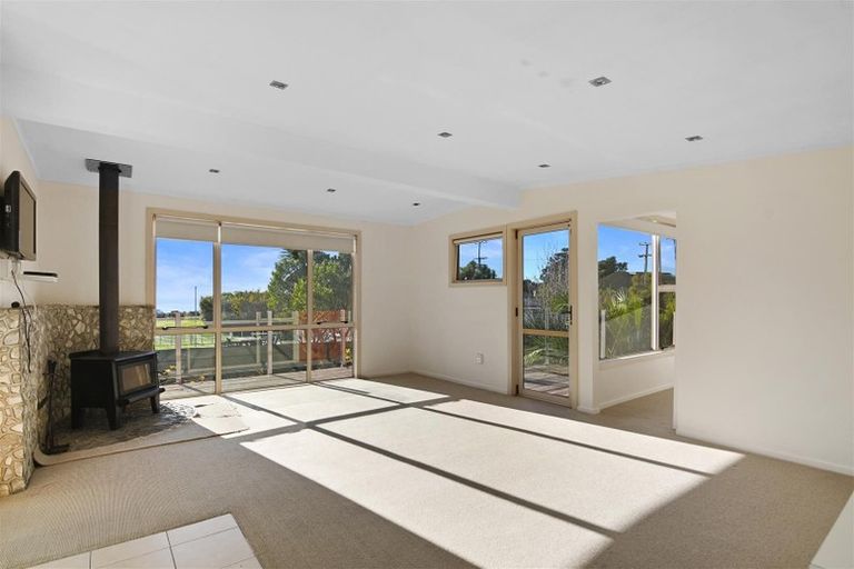 Photo of property in 66 Parapara Beach Road, Parapara, Takaka, 7182