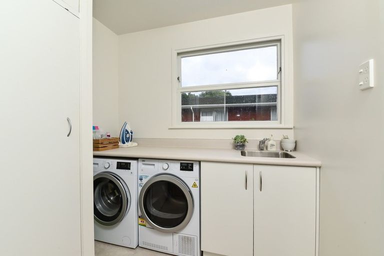 Photo of property in 65 Casey Avenue, Fairfield, Hamilton, 3214