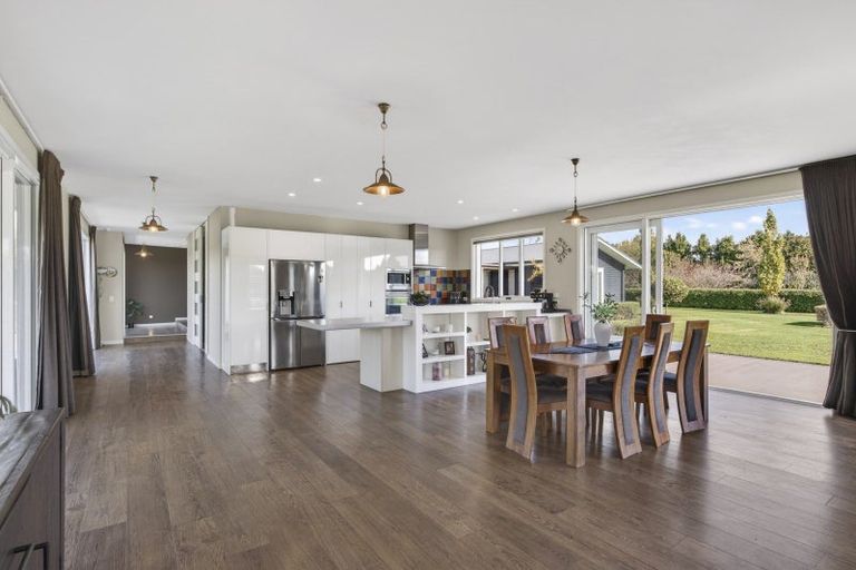Photo of property in 50a Richmond Road, Brixton, New Plymouth, 4373