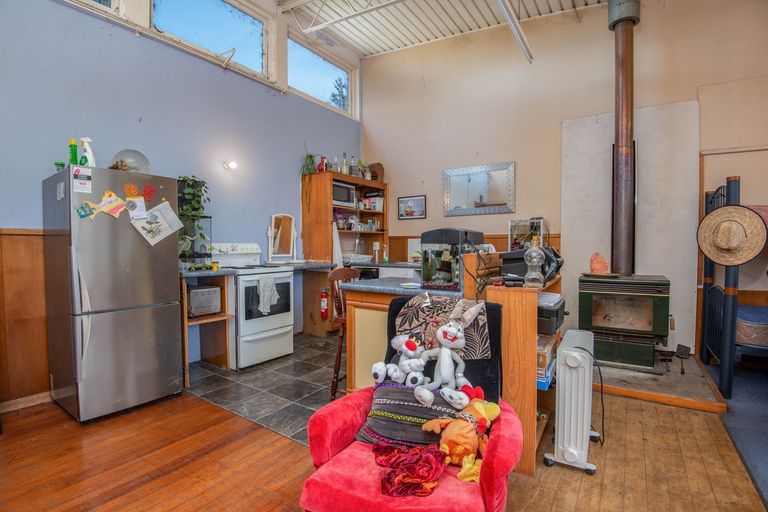 Photo of property in 923 Maungatua Road, Berwick, Outram, 9073