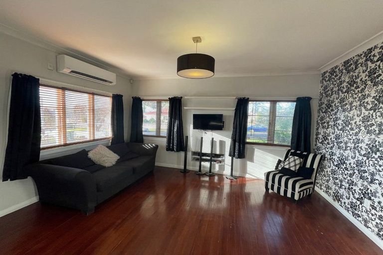 Photo of property in 1/38 Cambridge Terrace, Papatoetoe, Auckland, 2025