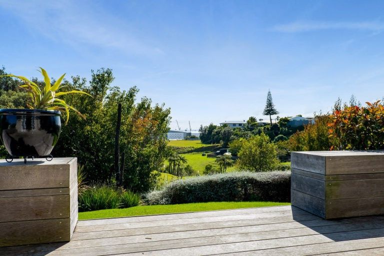 Photo of property in 76b South Road, Blagdon, New Plymouth, 4310