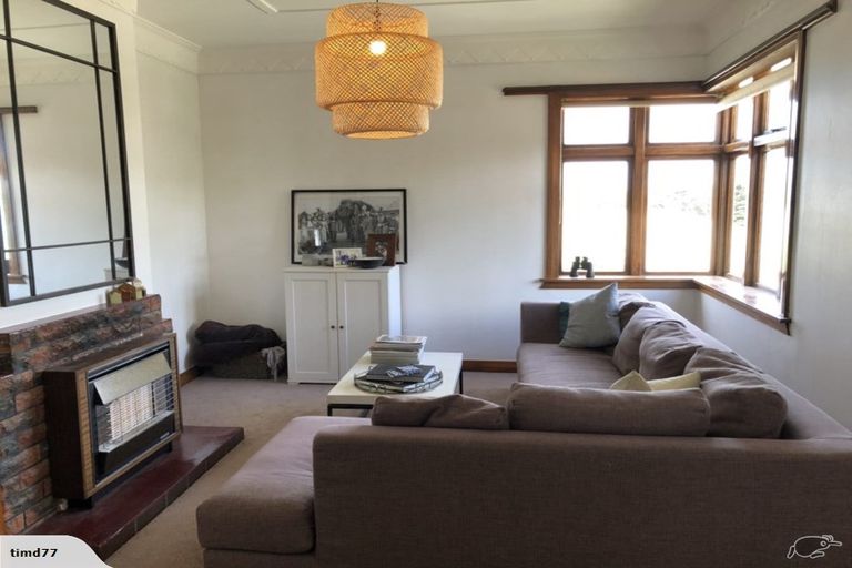 Photo of property in 155 Severn Street, Island Bay, Wellington, 6023