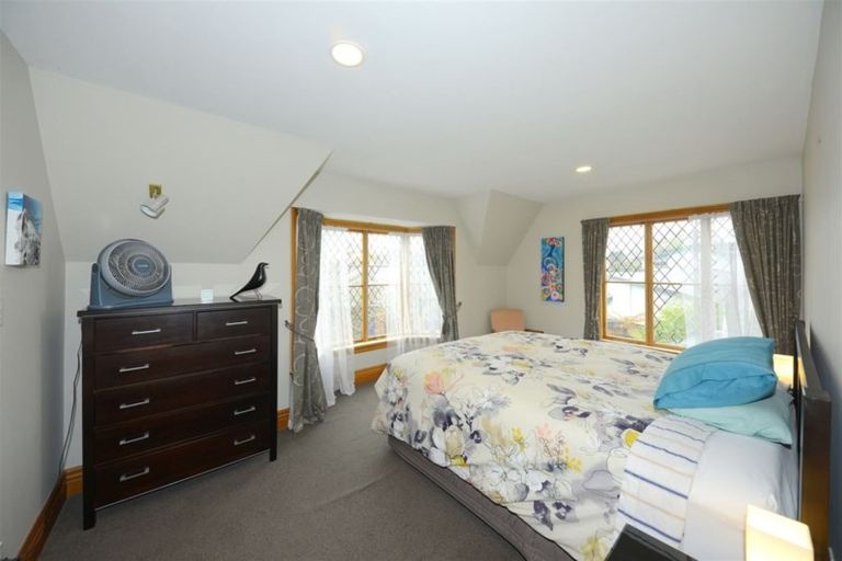 Photo of property in 16 Glenburn Place, Avonhead, Christchurch, 8042