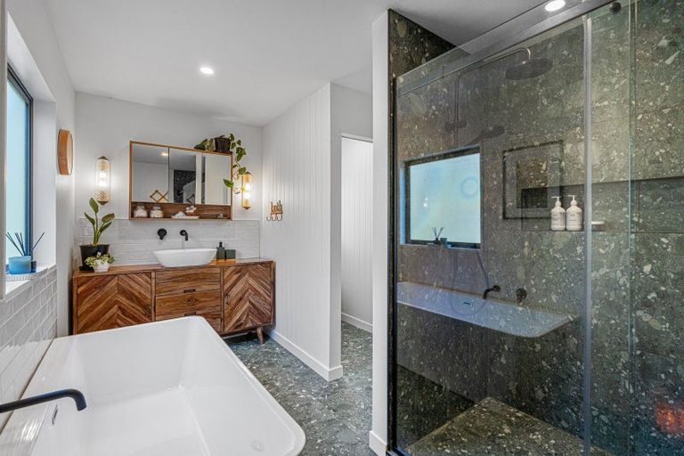 Photo of property in 315 Manoeka Road, Te Puke, 3183