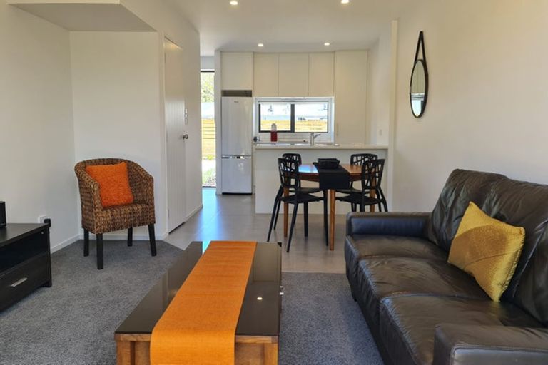 Photo of property in 2 Rimu Road, Mangere Bridge, Auckland, 2022