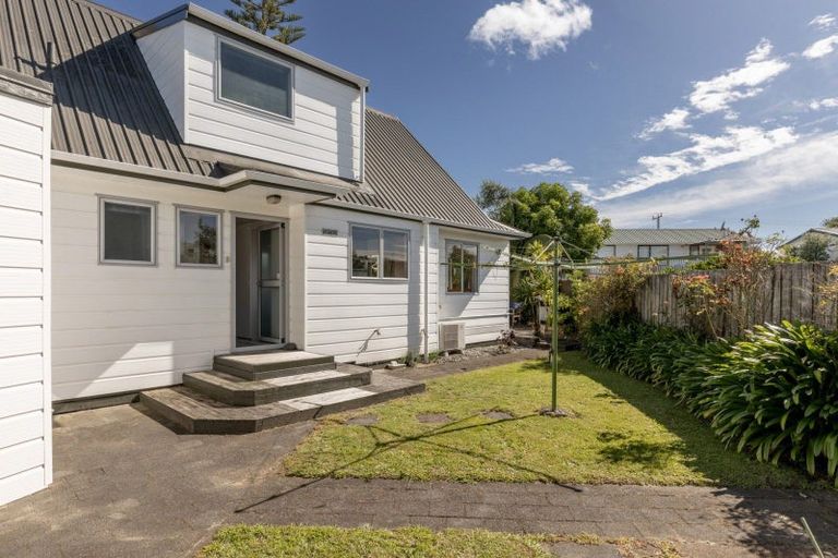 Photo of property in 490b Papamoa Beach Road, Papamoa Beach, Papamoa, 3118