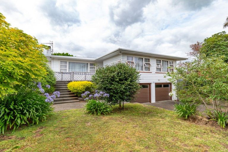 Photo of property in 2 Green Avenue, Levin, 5510