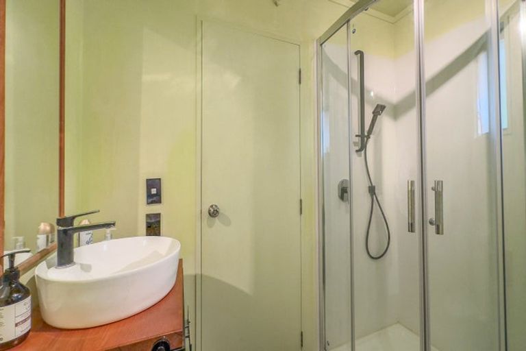 Photo of property in 304 Thames Coast Sh25 Road, Thornton Bay, Thames, 3575