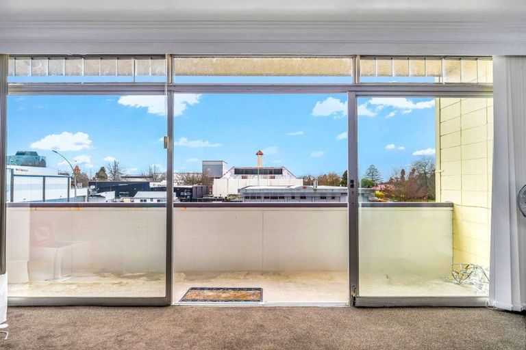 Photo of property in 10/1221 Hinemaru Street, Rotorua, 3010