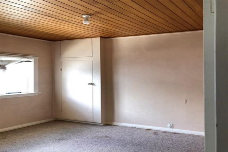 Photo of property in 66 Gardner Avenue, New Lynn, Auckland, 0600