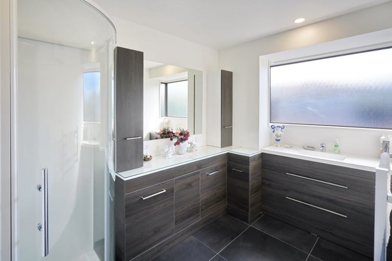 Photo of property in 19 Saint Pauls Place, Burwood, Christchurch, 8083