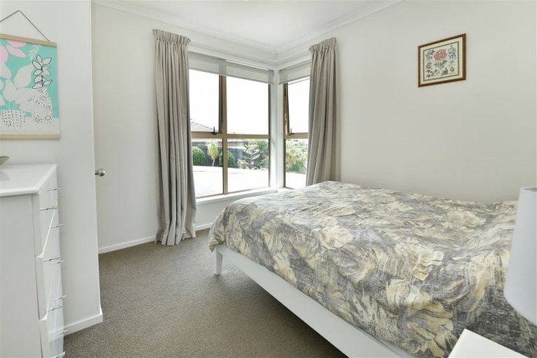Photo of property in 43 Kensington Terrace, Gulf Harbour, Whangaparaoa, 0930