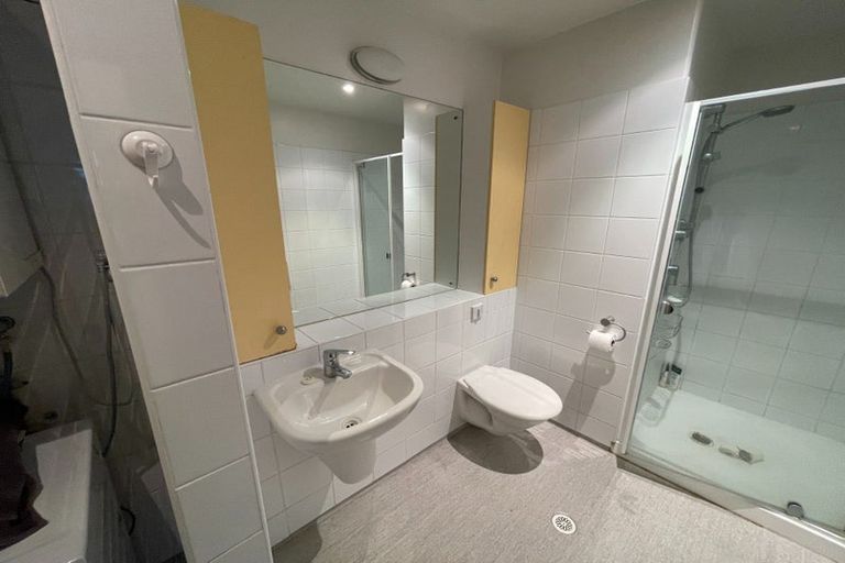 Photo of property in Kelvin House, 1g/16 The Terrace, Wellington Central, Wellington, 6011