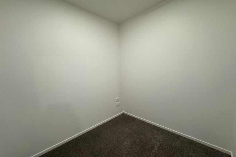 Photo of property in 4/131 Lancaster Road, Beach Haven, Auckland, 0626