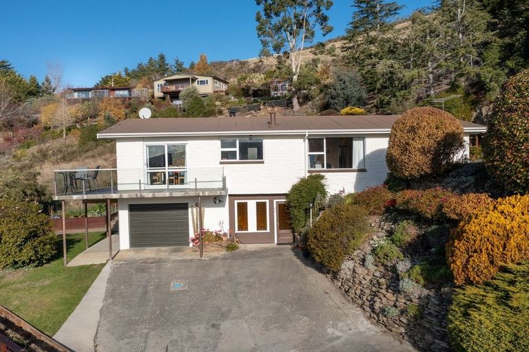 Photo of property in 16 Edinburgh Street, Roxburgh, 9500