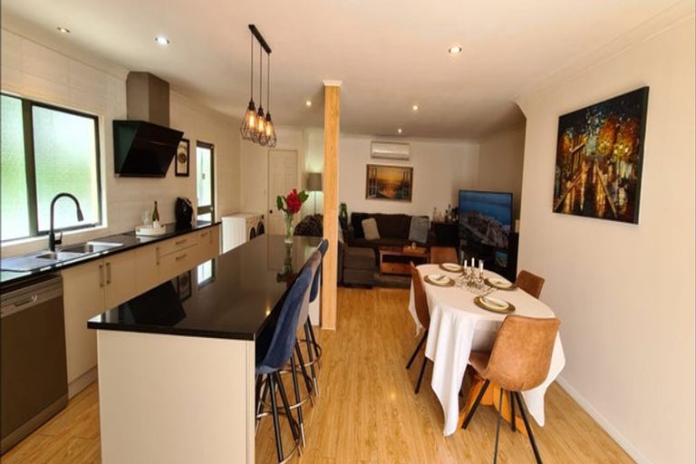 Photo of property in 6/19 Gardner Avenue, New Lynn, Auckland, 0600