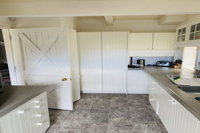 Photo of property in 242a Tinakori Road, Thorndon, Wellington, 6011