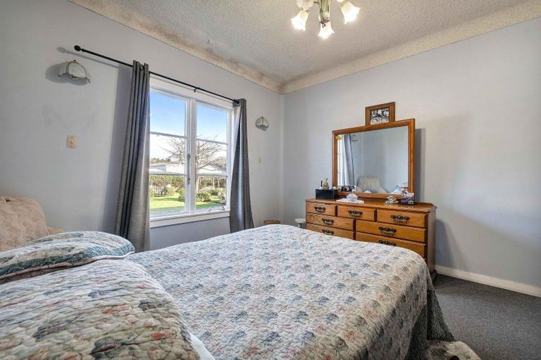 Photo of property in 11 Miranda Street, Stratford, 4332