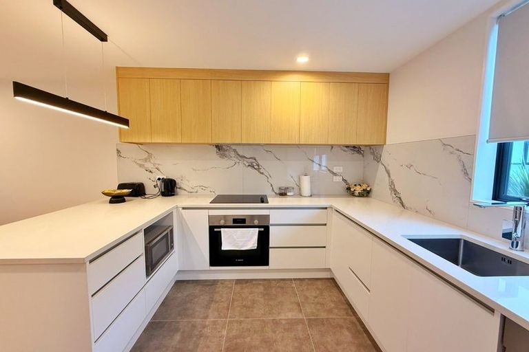 Photo of property in 9/32a Westgate Drive, Massey, Auckland, 0614