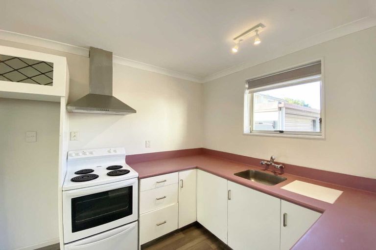Photo of property in 3/74 Picton Avenue, Riccarton, Christchurch, 8011
