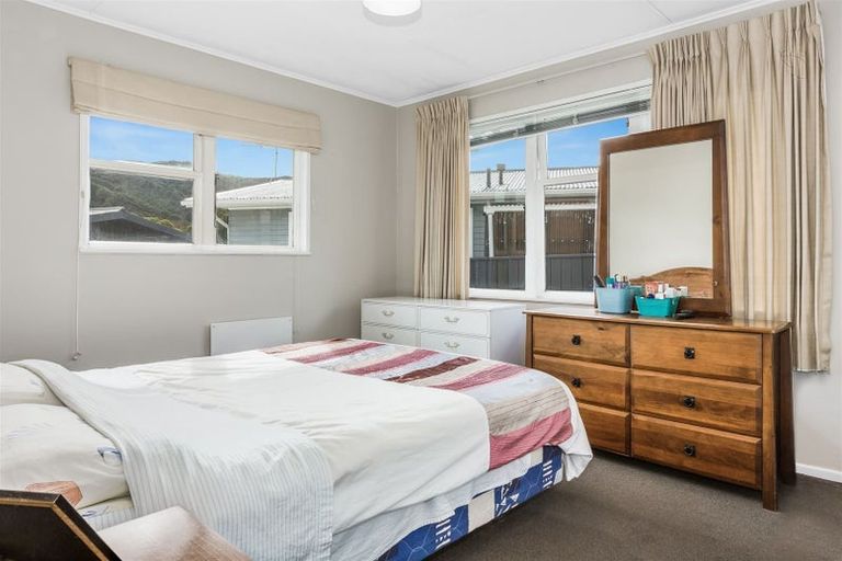Photo of property in 3 Manurewa Grove, Wainuiomata, Lower Hutt, 5014