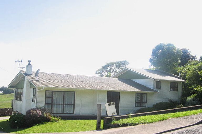 Photo of property in 8 Long View Crescent, Otorohanga, 3900
