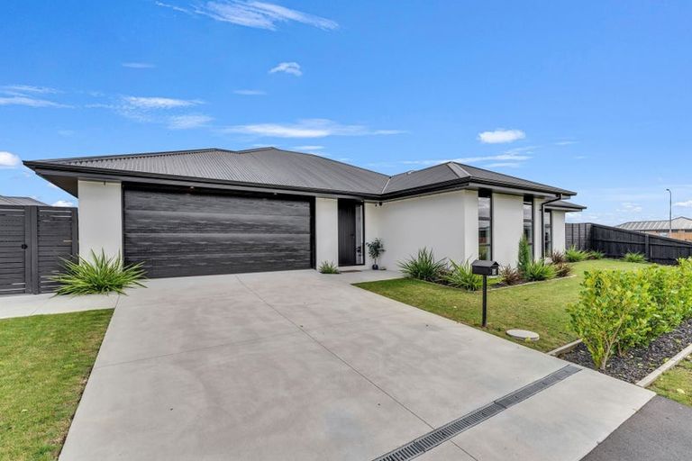 Photo of property in 54 Ashbury Drive, Tinwald, Ashburton, 7700