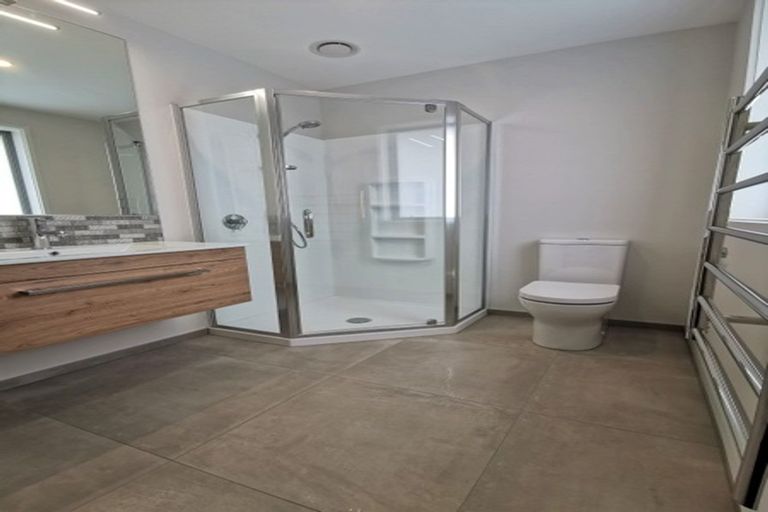 Photo of property in 1 Lomay Place, Te Puke, 3119