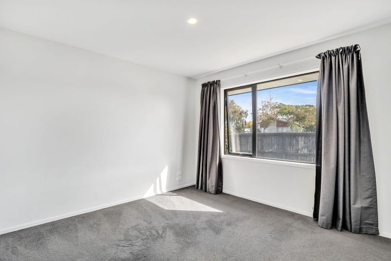 Photo of property in 24 Caithness Street, New Brighton, Christchurch, 8083
