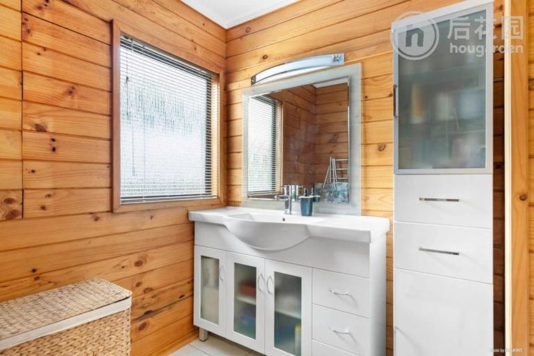 Photo of property in 6 Fishermans Cove, Army Bay, Whangaparaoa, 0930