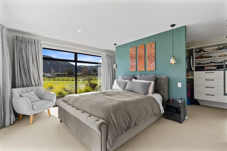 Photo of property in 51 Pigeon Valley Road, Wakefield, 7025