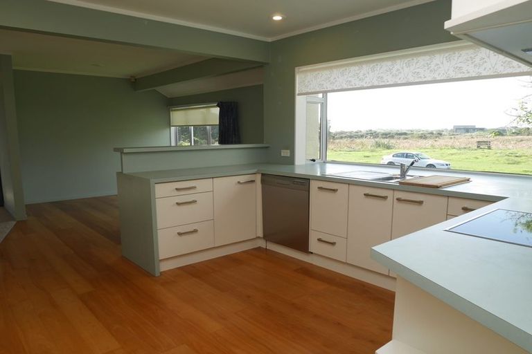Photo of property in 286 Manly Street, Paraparaumu Beach, Paraparaumu, 5032