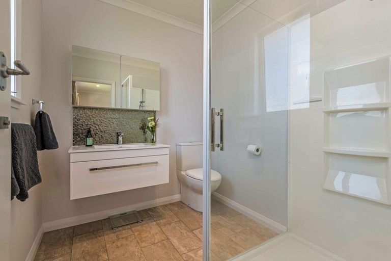 Photo of property in 85 Chelwood Street, Takaro, Palmerston North, 4412