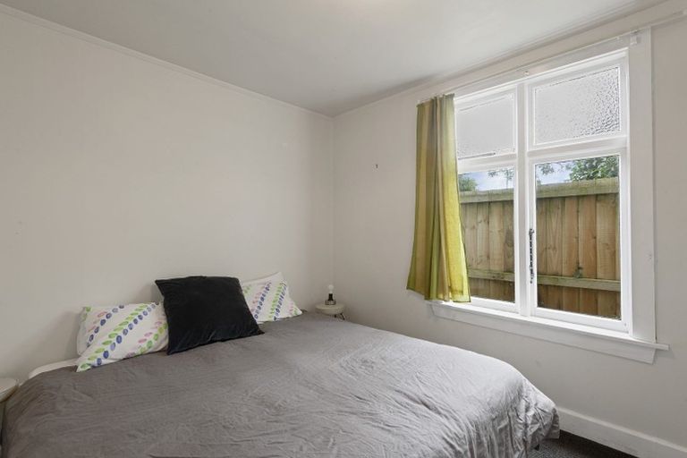 Photo of property in 10 Donald Place, St Albans, Christchurch, 8014