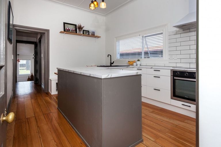 Photo of property in 102 Pahau Street, Thames, 3500