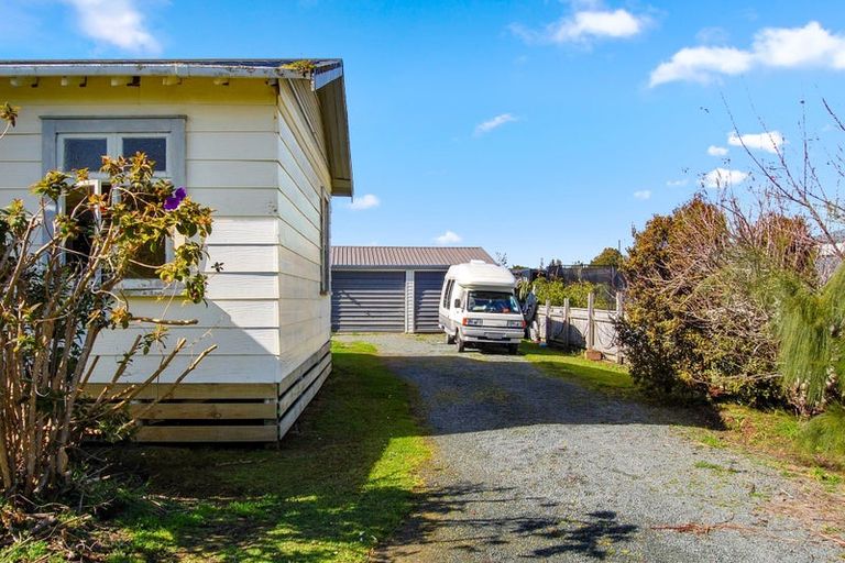 Photo of property in 26 Pearson Street, Mangawhai, 0505
