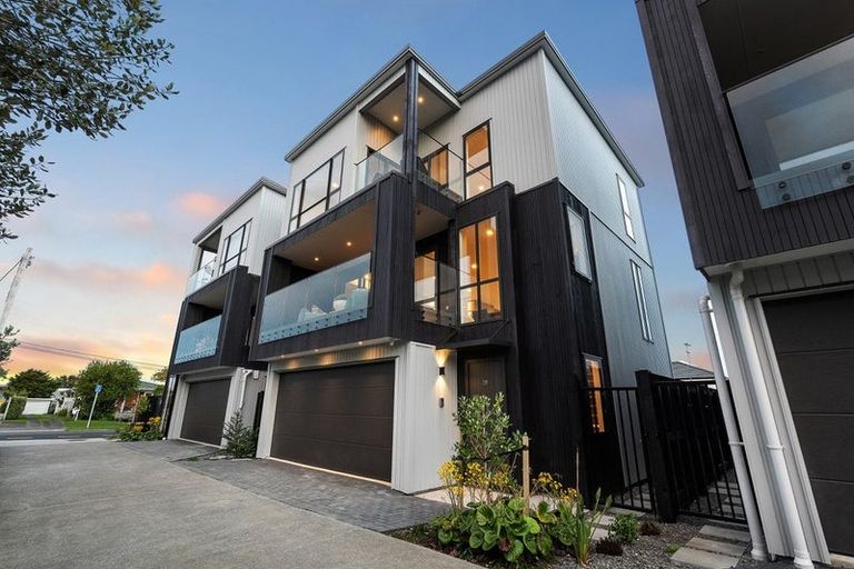 Photo of property in 13c Dominion Street, Takapuna, Auckland, 0622