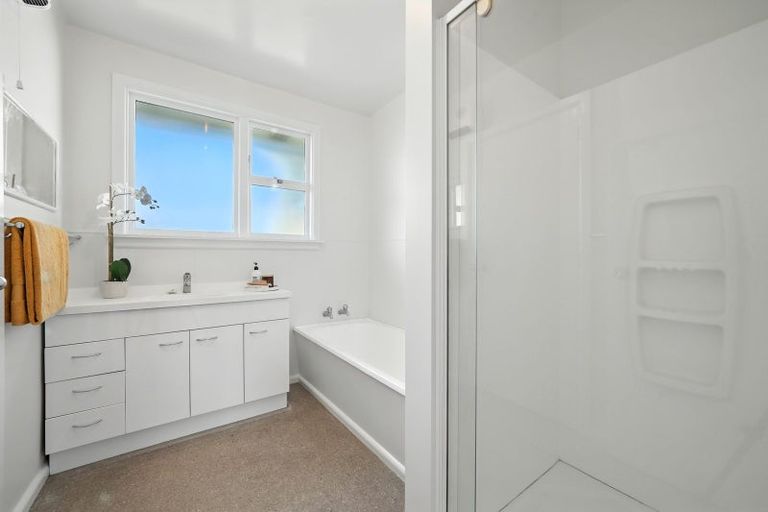 Photo of property in 11 Westerleigh Street, Bishopdale, Christchurch, 8053