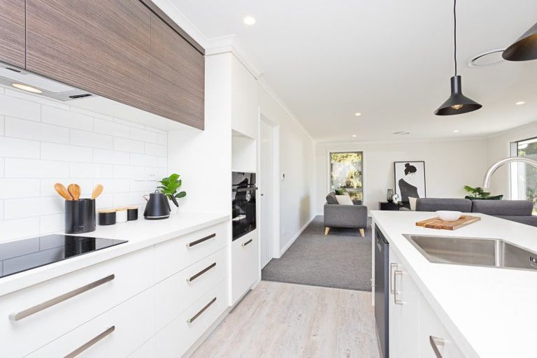 Photo of property in 92 Blairlogie Close, Otatara, 9879