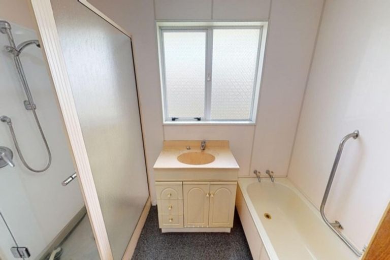 Photo of property in 37 Rimu Street, Levin, 5510