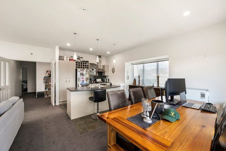 Photo of property in 11 Cabbage Tree Grove, Woodridge, Wellington, 6037