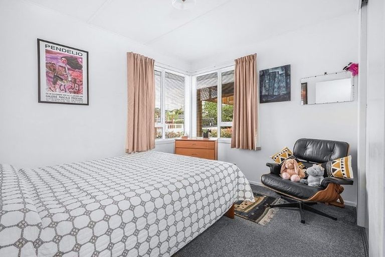 Photo of property in 15 Glenview Terrace, Glenview, Hamilton, 3206