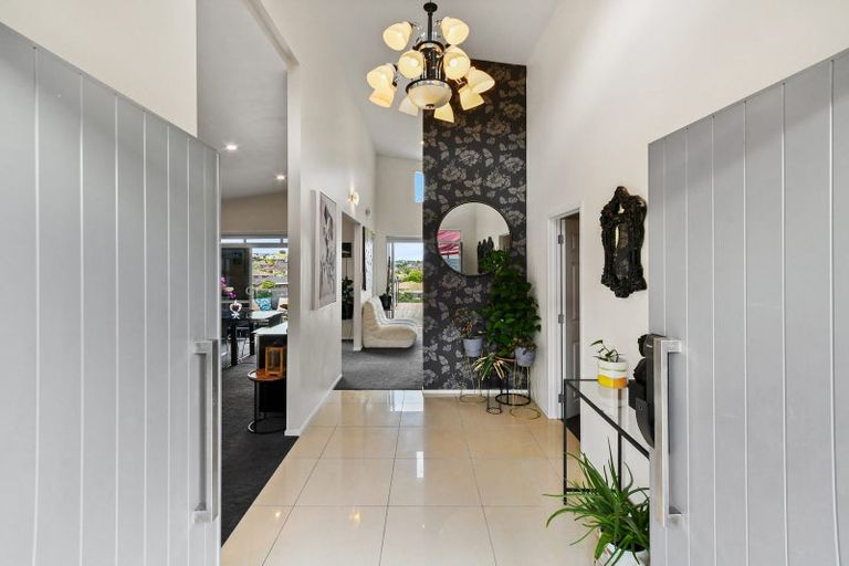 Photo of property in 29 Ina Ville Drive, Pukekohe, 2120