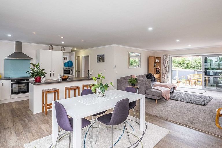 Photo of property in 208 Mazengarb Road, Paraparaumu, 5032