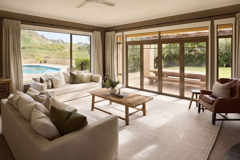 Photo of property in 42 Matangi Road, Tuki Tuki, Havelock North, 4294