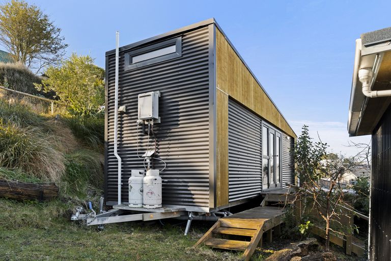 Photo of property in 2 Iona Street, Mornington, Dunedin, 9011
