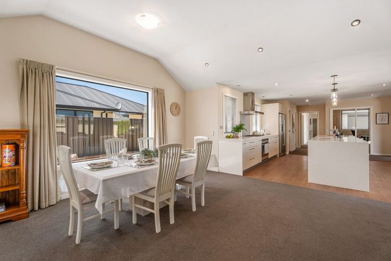 Photo of property in 12 Ethereal Crescent, Mount Pisa, Cromwell, 9383