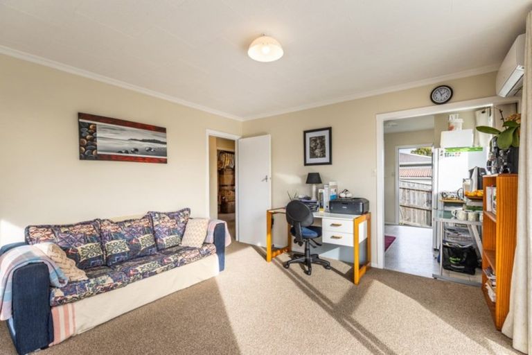 Photo of property in 2/37 Fergusson Street, Stoke, Nelson, 7011