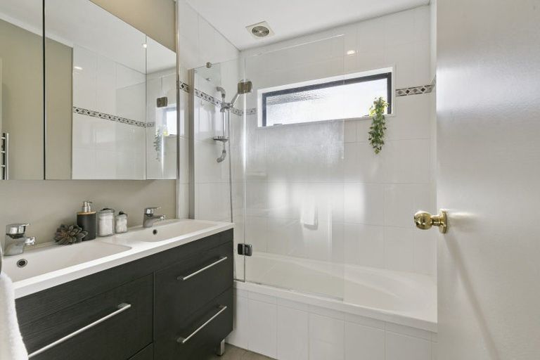 Photo of property in 64a Balfour Street, Mornington, Wellington, 6021